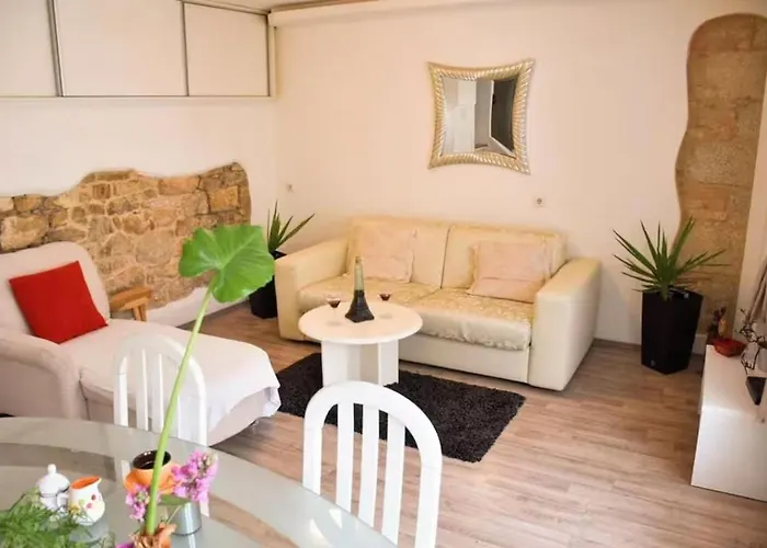 Apartament With Wifi - 24525 *