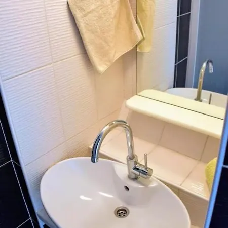 With Wifi - 24525 Apartment *